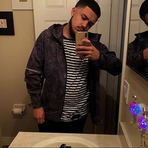 Meet your Posher, Steven